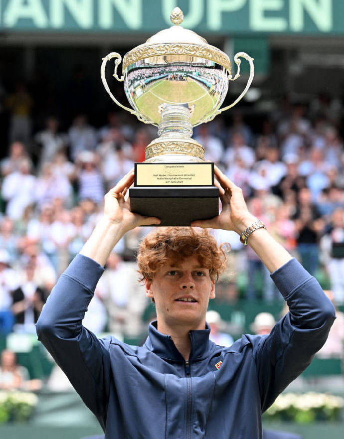 关于德国网球队逆转西班牙网球队，穆雷制霸全场的信息