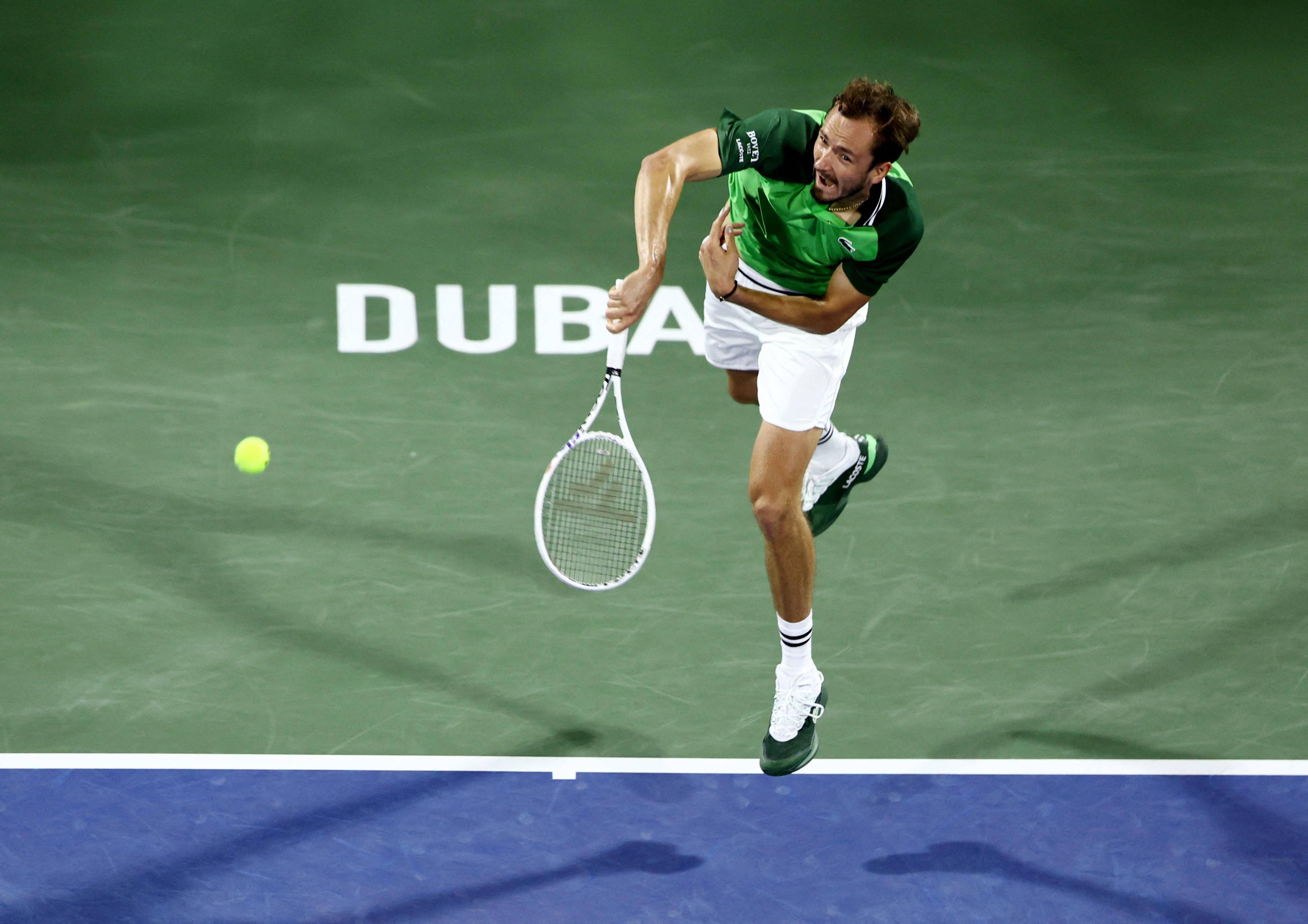 德国网球队力克法国网球队，梅德韦杰夫制霸全场的简单介绍