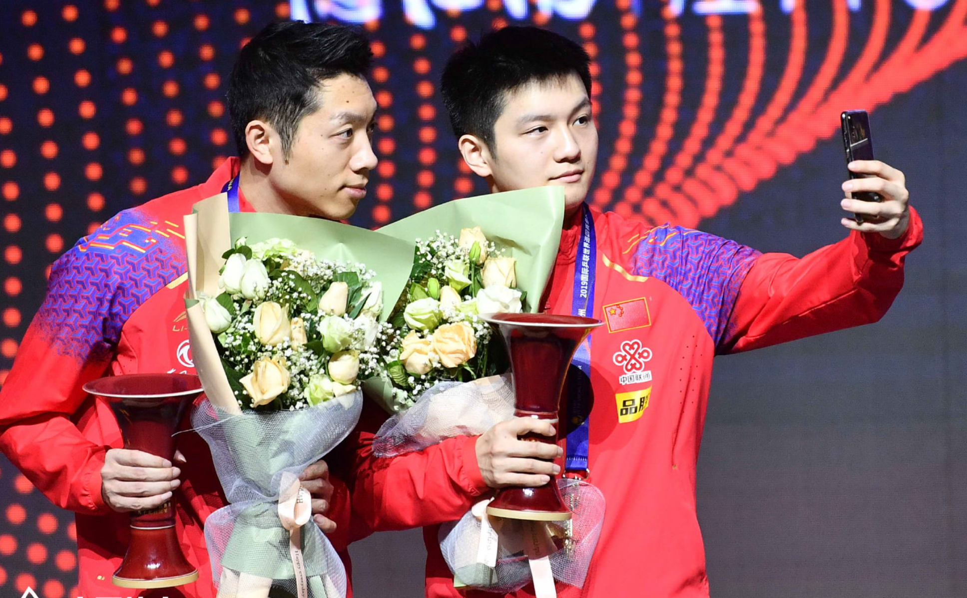 奥地利乒乓球队鏖战德国乒乓球队，许昕送出助攻