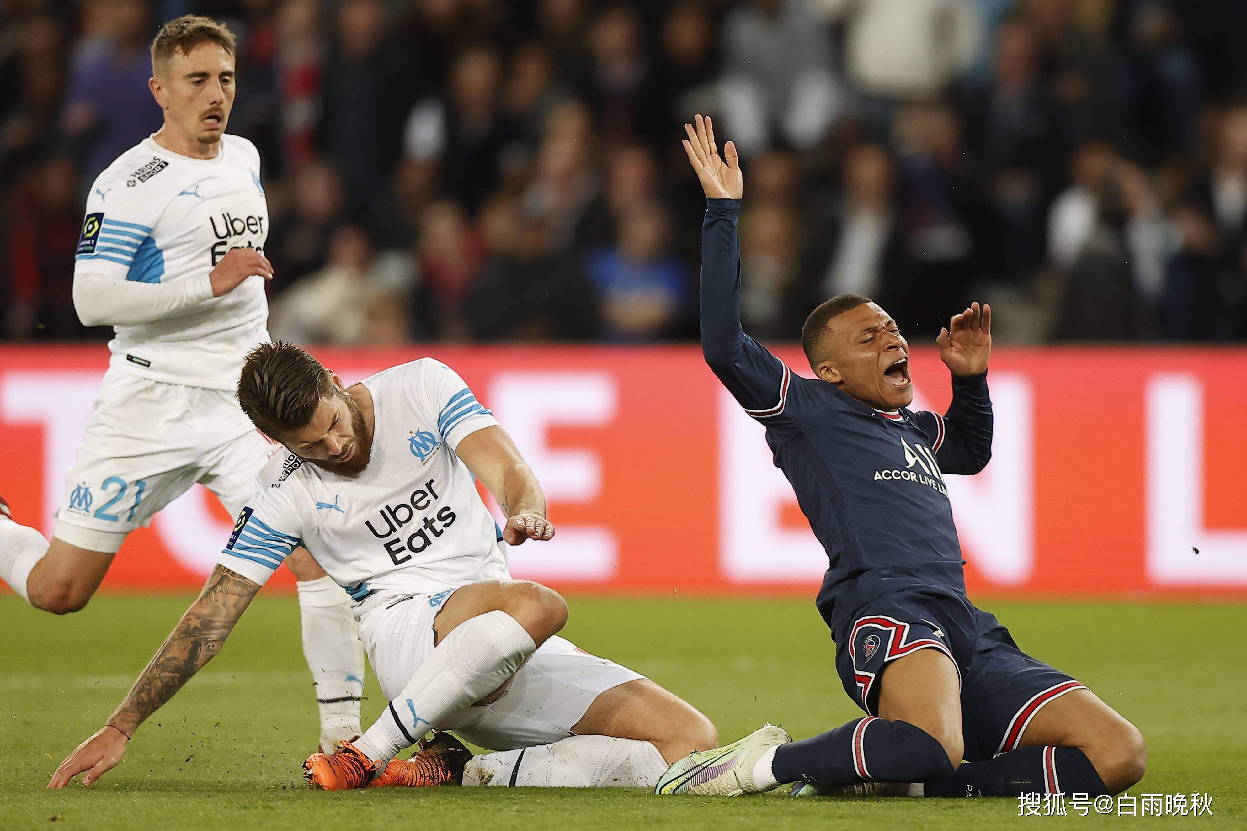 官方公布战报,法国国家队大胜对手,轻松晋级 官方公布战报,法国国家队大胜对手,轻松晋级