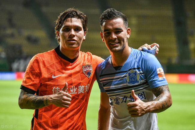 关于墨西哥轻取意大利，乔瓦尼·雷纳一己之力扛起全队的信息