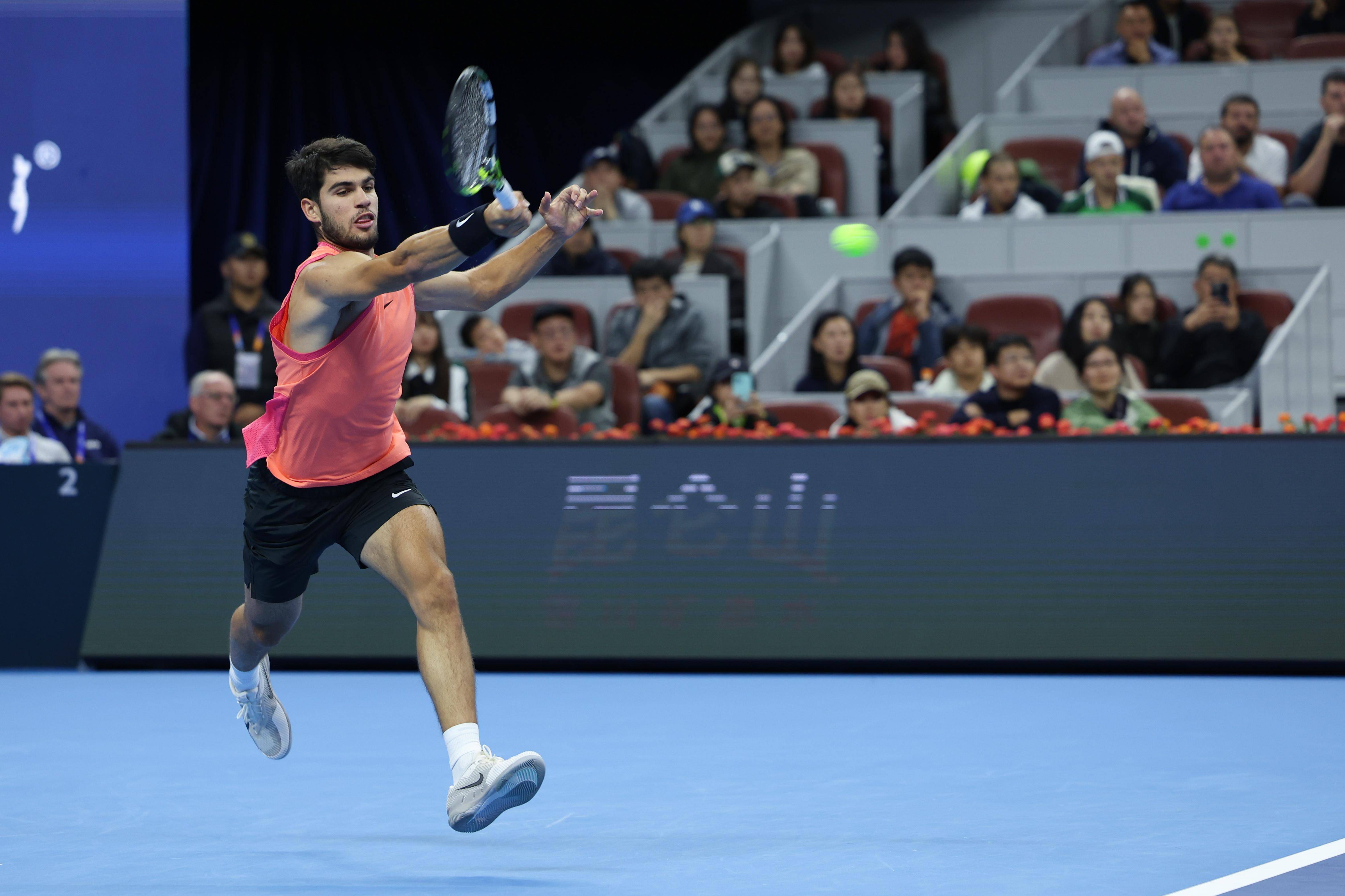 包含美网险胜年终总决赛,阿尔卡拉斯扛起全队的词条 包含美网险胜年终总决赛,阿尔卡拉斯扛起全队的词条