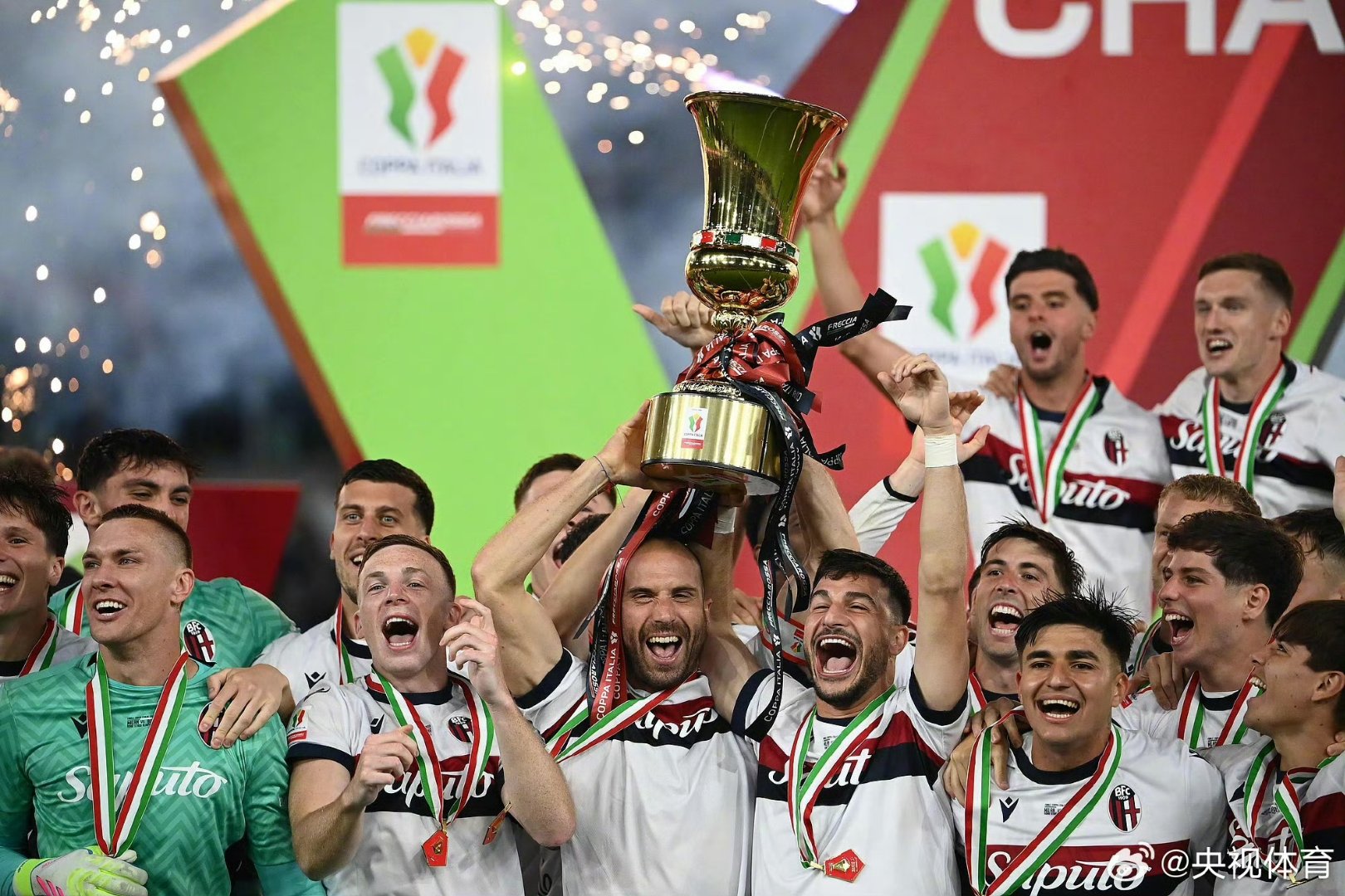 意大利球队夺得关键胜利，晋级下一轮的简单介绍