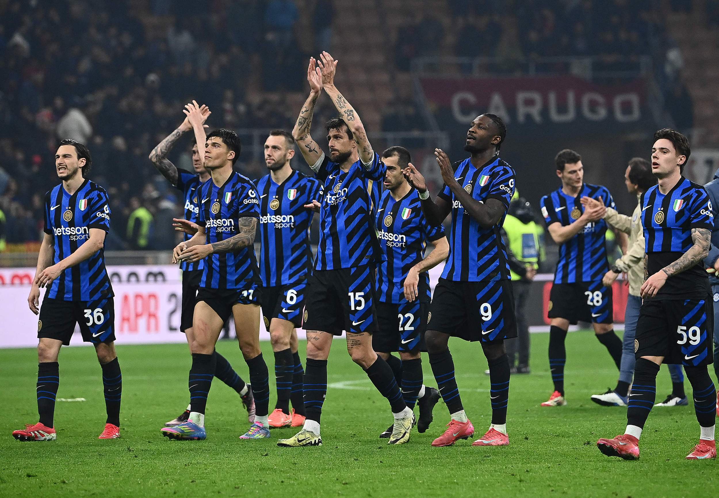 拉齐奥主场迎战AC米兰,实力对决 拉齐奥主场迎战AC米兰,实力对决