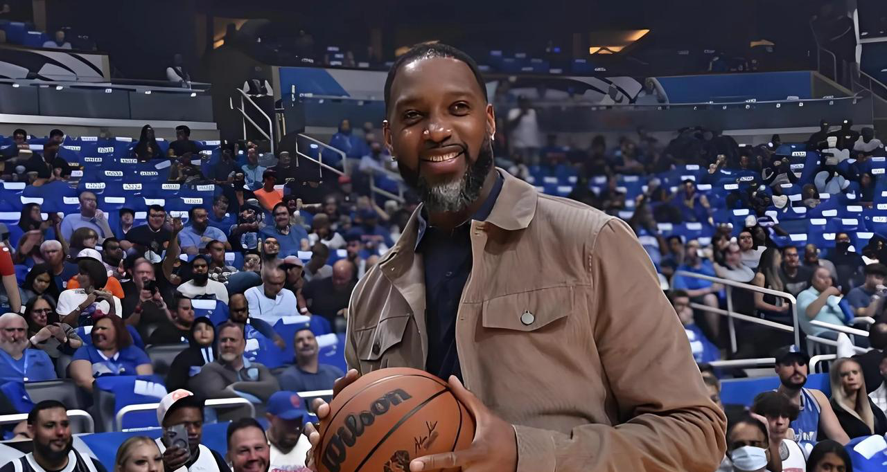 NBA传奇巨星赛季表现完美，令人震撼