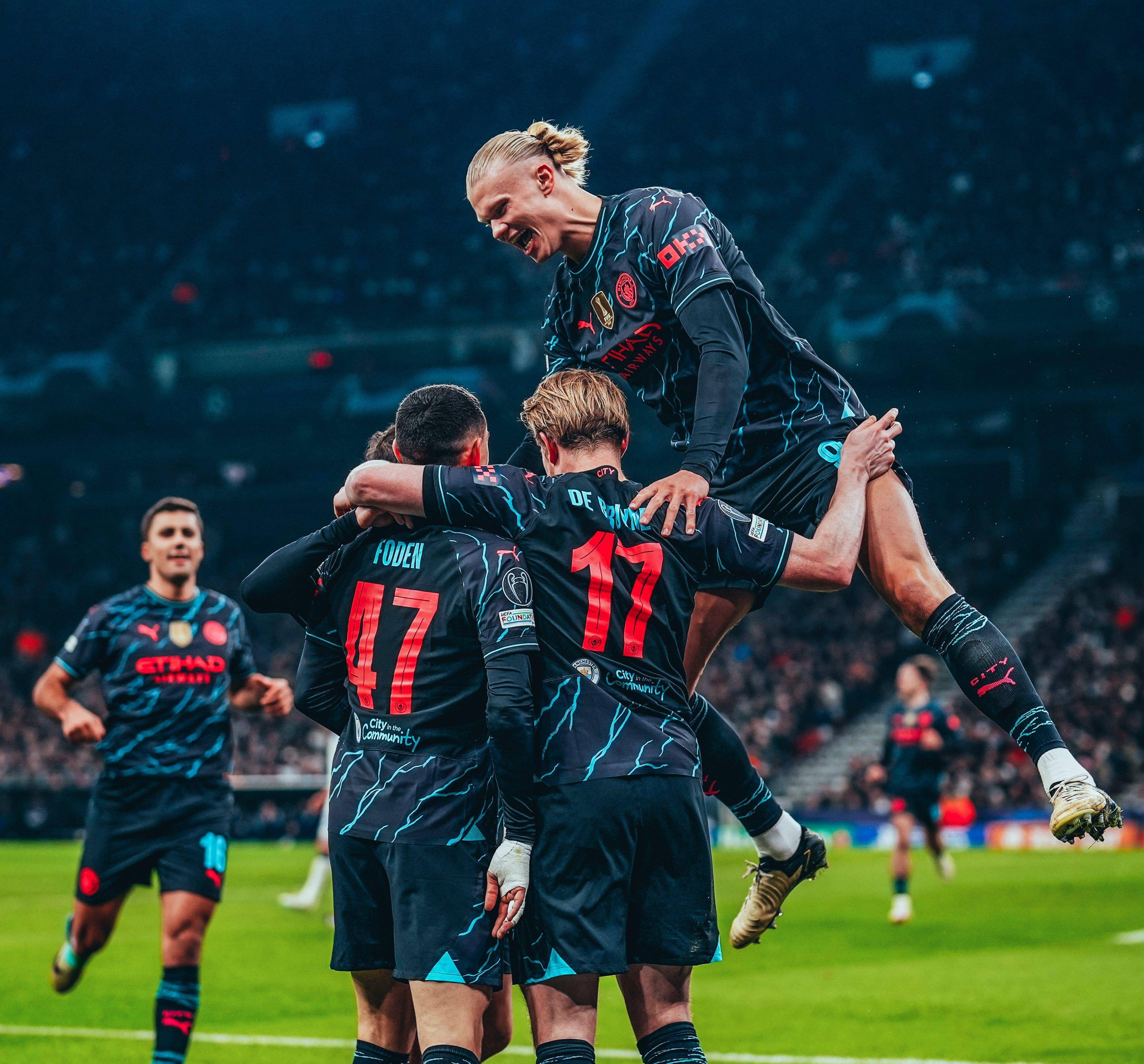 曼城逆袭夺冠，成为欧冠冠军