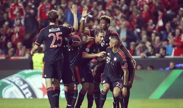 拜仁慕尼黑力求翻盘里昂，欧冠四强情况严峻的简单介绍