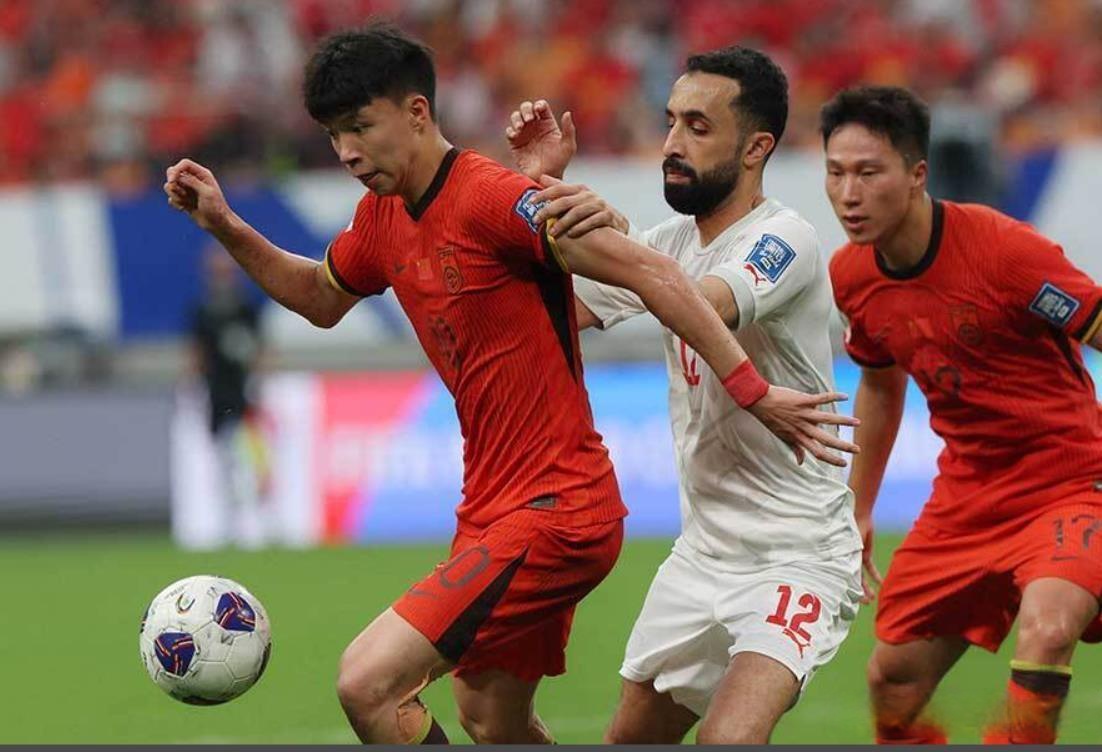 瓦朗谢纳队在比赛中取得胜利，迈向胜利