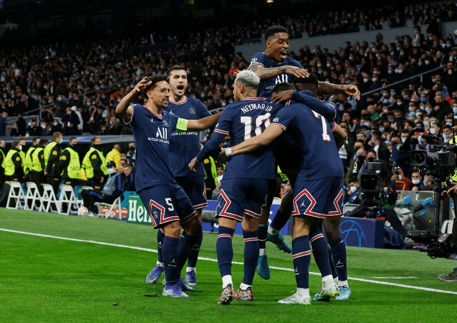 关于巴黎圣日耳曼中场连续助攻,成为球队制胜法宝的信息 关于巴黎圣日耳曼中场连续助攻,成为球队制胜法宝的信息