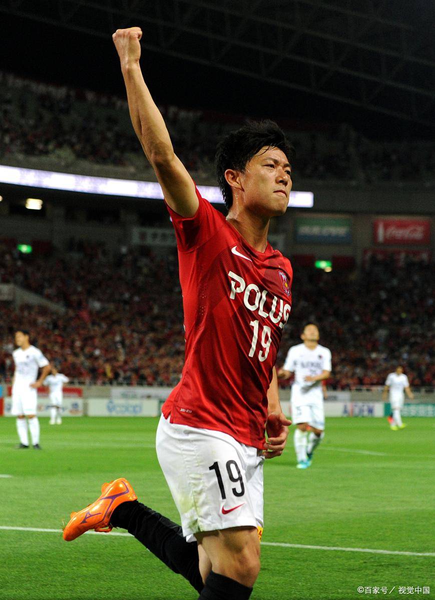 广岛三箭拿下宝贵三分，继续征战