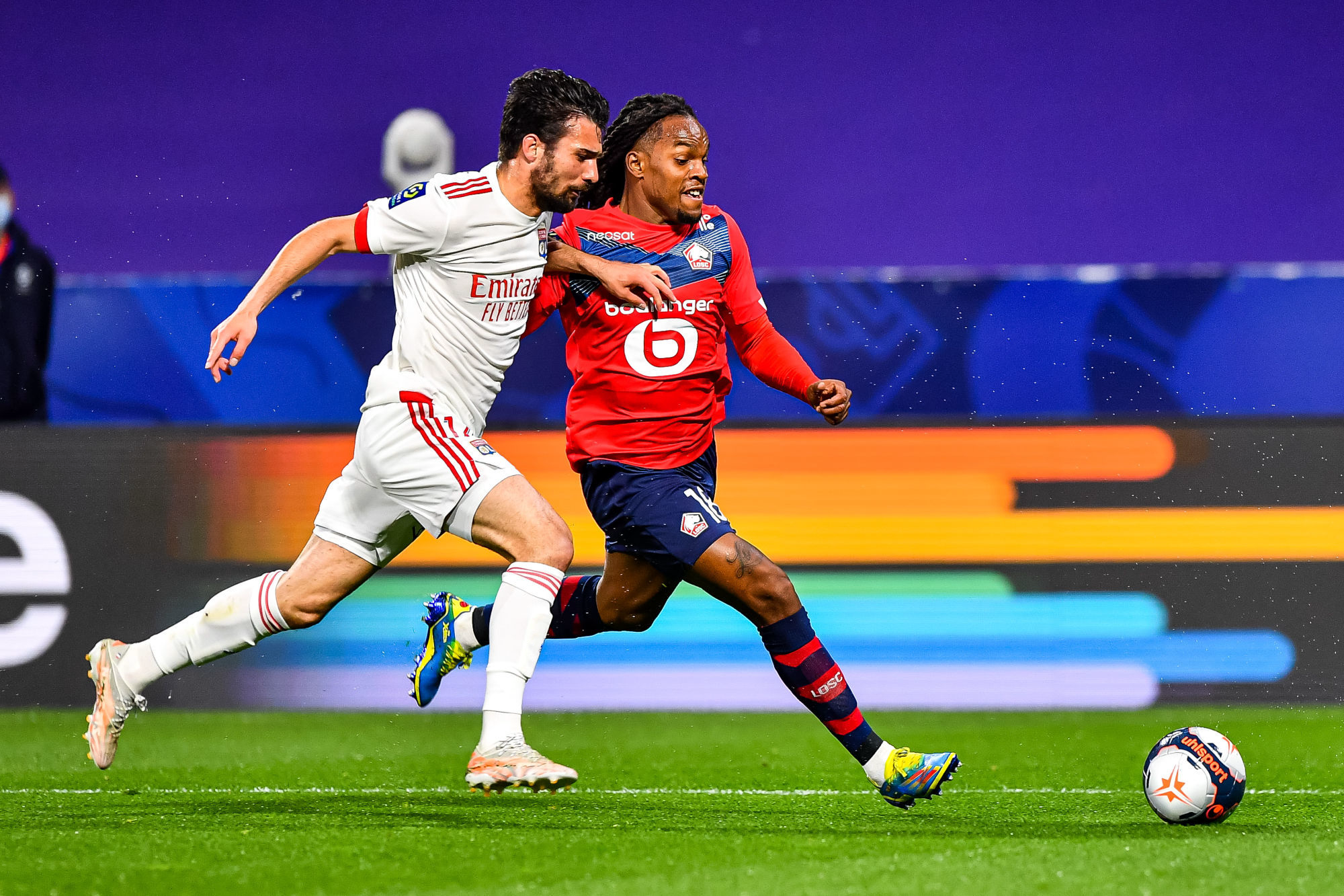 里尔准备迎战里昂，胜者将领先一步！的简单介绍