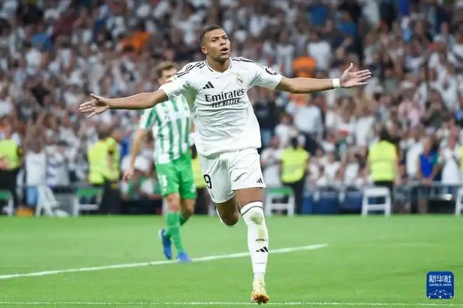 皇马淘汰利物浦，成功晋级半决赛