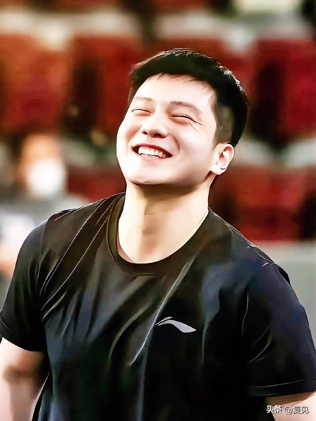 瑞典队轻取日本队，樊振东刷新纪录